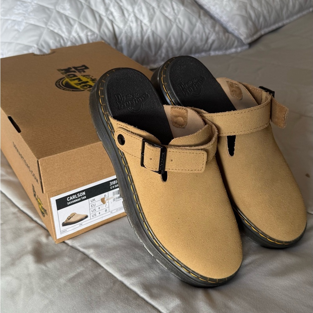 Dr. Martens Carlson Mule - Savannah Tan